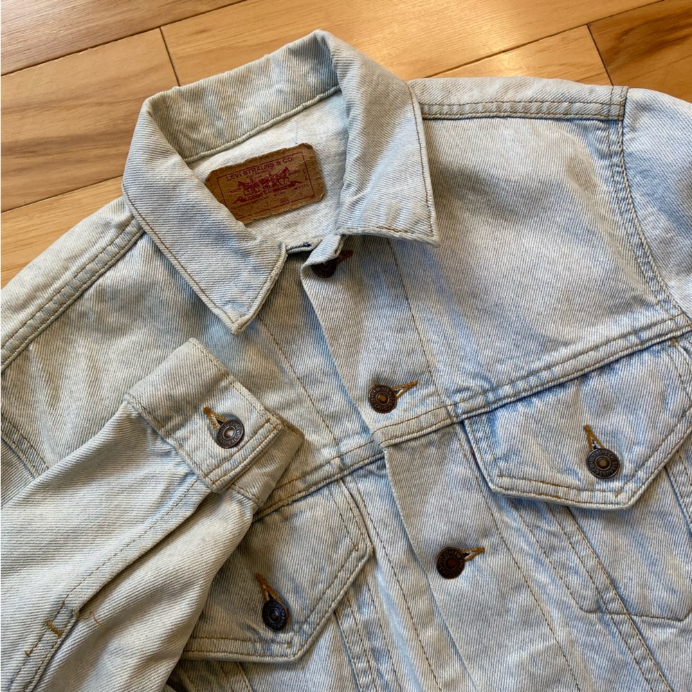 Vintage Levi Strauss Trucker Jean Jacket Womens Sz S Customized USA Light Denim